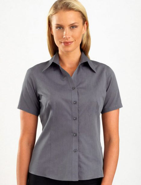 161-Womens Short Sleeve Chambray