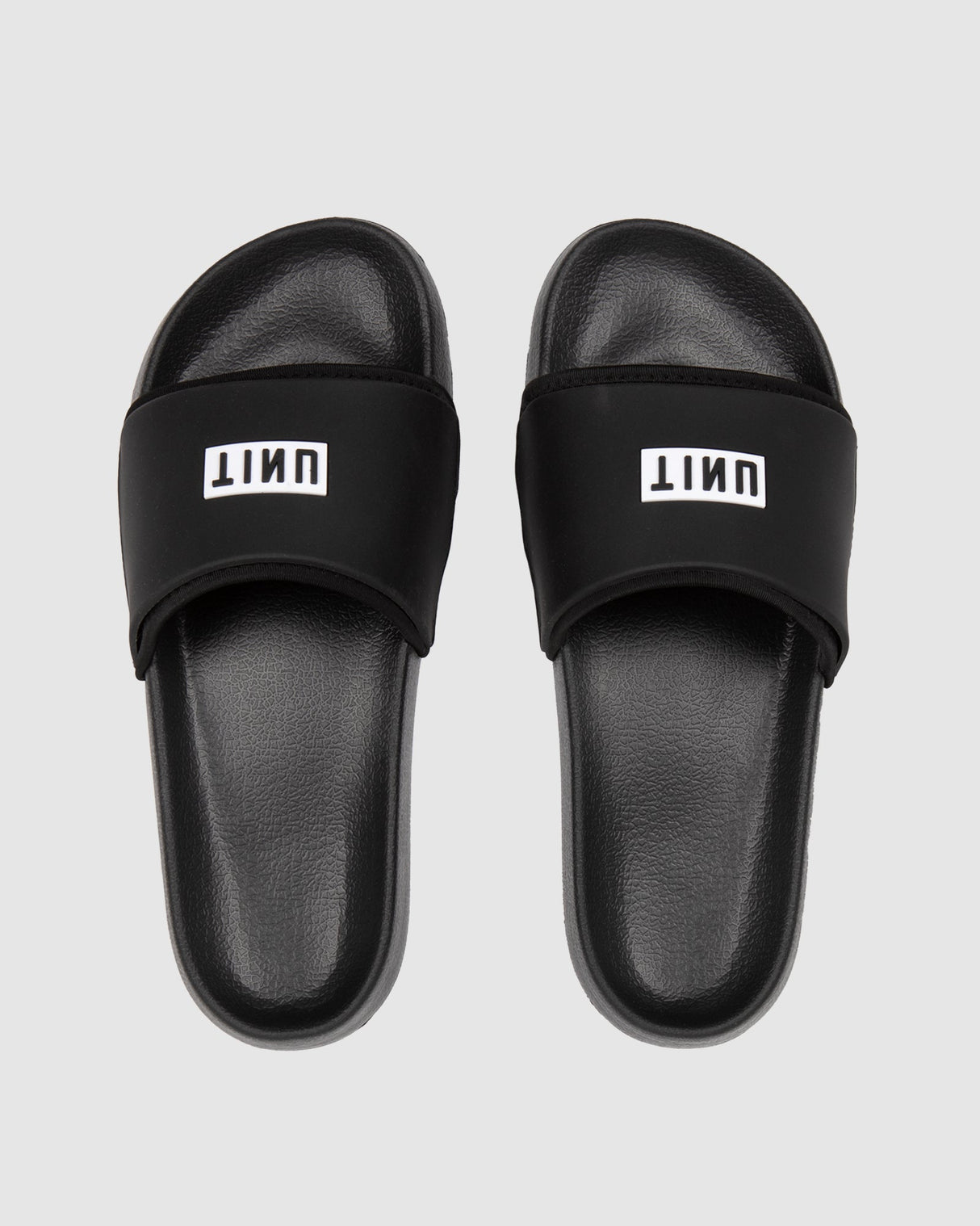 MENS FOOTWEAR - SLIDES - LAID BACK