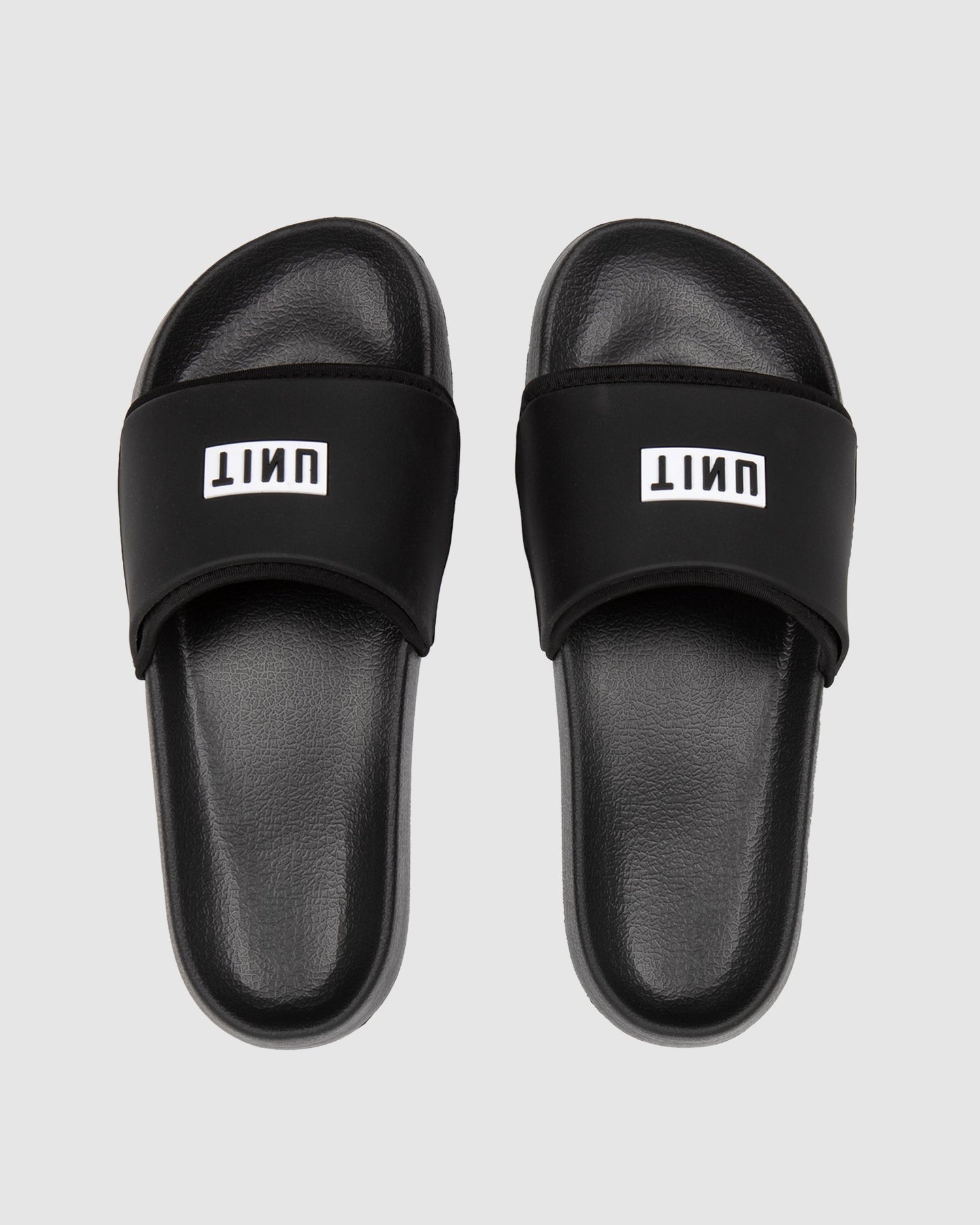 MENS FOOTWEAR - SLIDES - LAID BACK