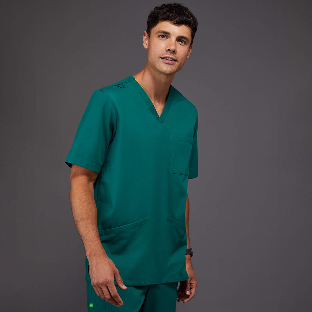 VITAL ANTIBACTERIAL CHANG SCRUB TOP