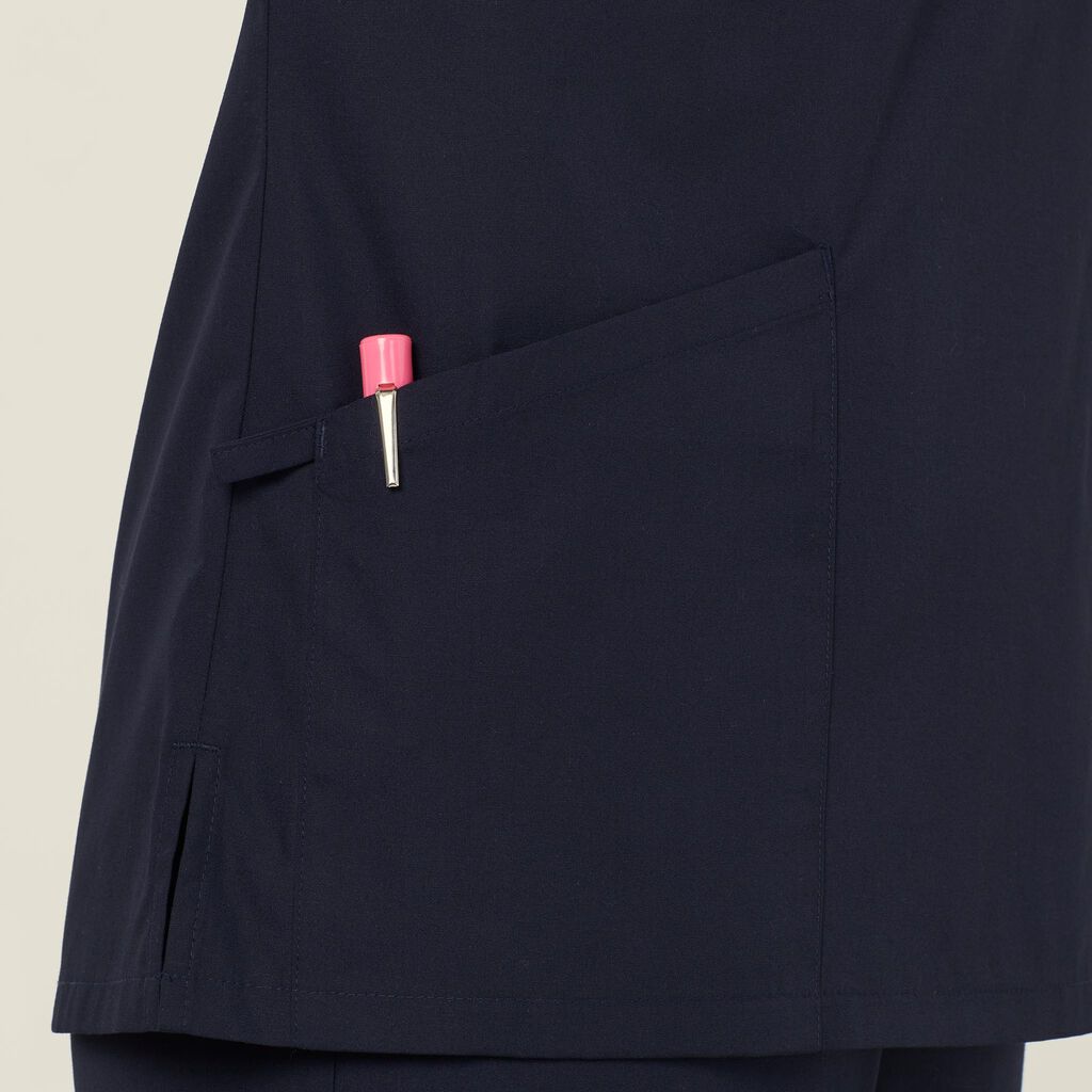 VITAL ANTIBACTERIAL MAYO SCRUB TOP