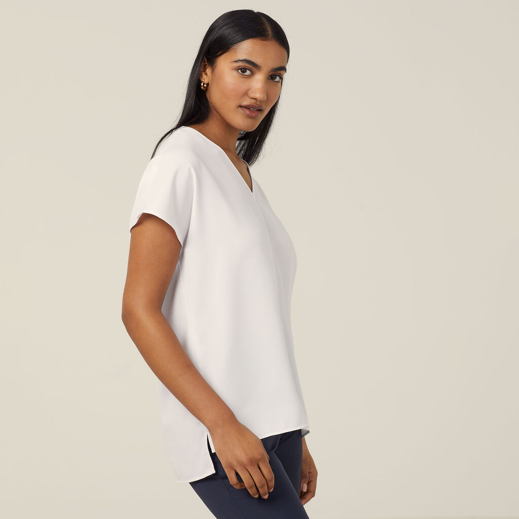 FRENCH GEORGETTE SHORT SLEEVE V-NECK TOP