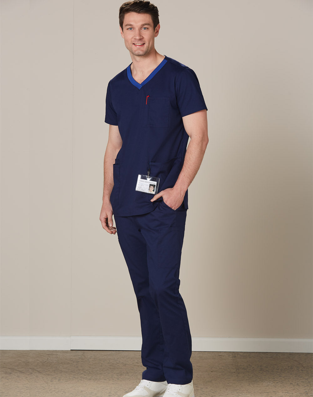 M7650 MENS V-NECK CONTRAST TRIM SCRUB TOP