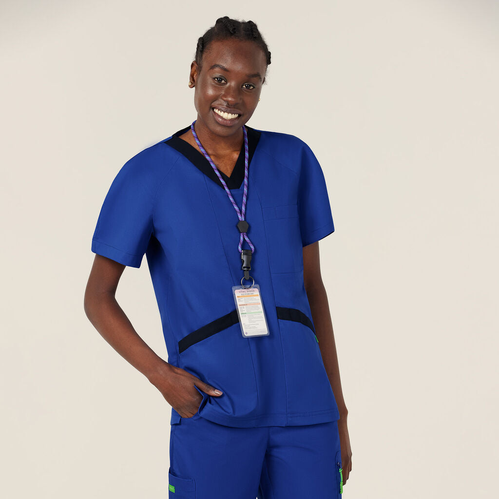 NEXT-GEN ANTIBACTERIAL ACTIVE KOLLER SCRUB TOP