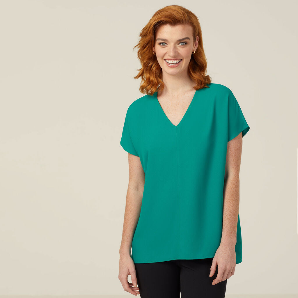 FRENCH GEORGETTE SHORT SLEEVE V-NECK TOP