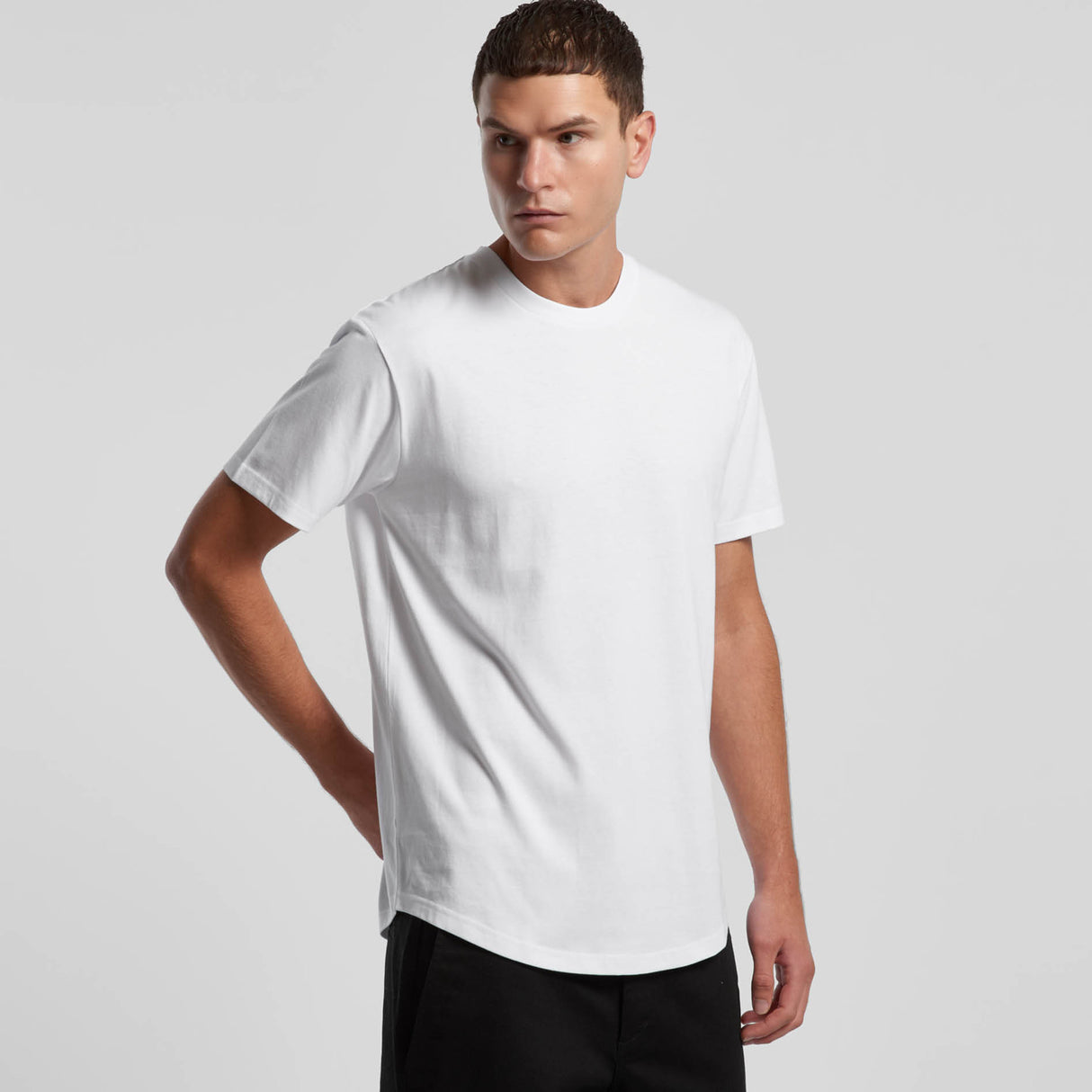 5076-MENS STAPLE CURVE TEE